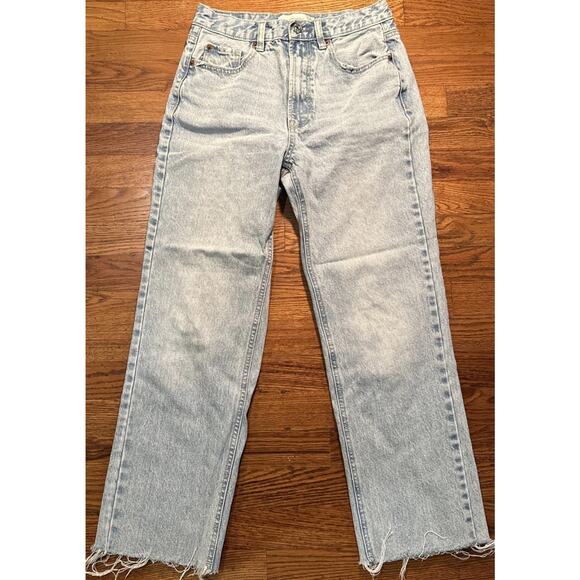 Stradivarius Jeans Womens Light Wash Blue Size 4 M - Picture 2 of 7